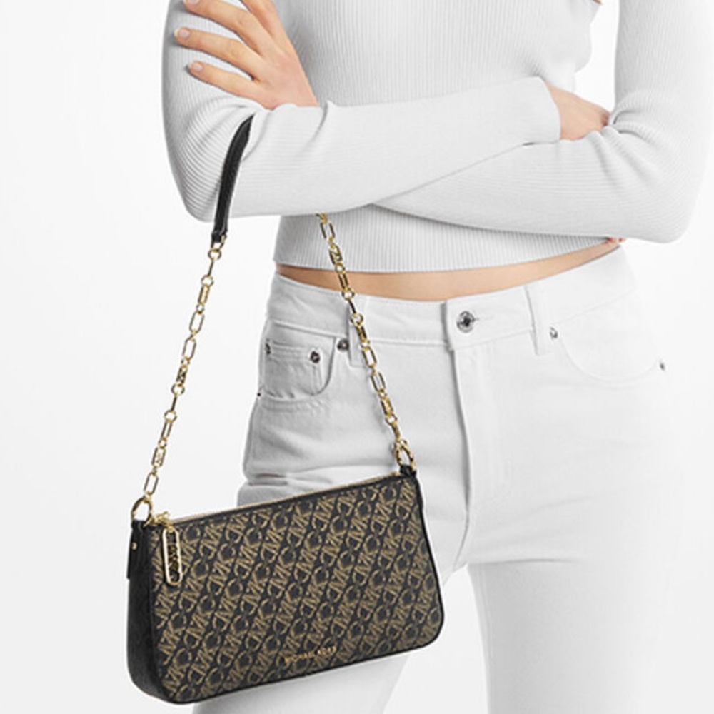 MICHAEL KORS EMPIRE MEDIUM METALLIC CHAIN-LINK POCHETTE
Black/Pale Gold 
NWT - Picture 3 of 16